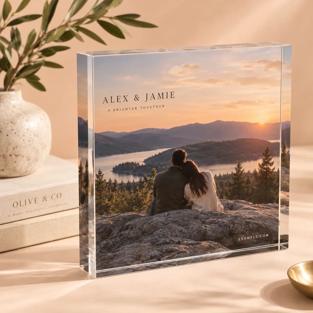 Acrylic photo blocks: Voqado product styling
