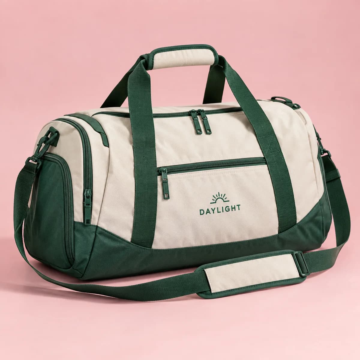 Travel and gym bags: Voqado product styling