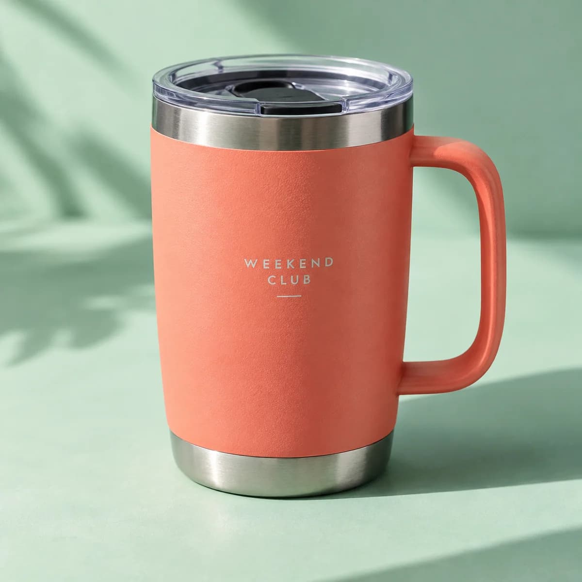 Travel mugs: Voqado product styling