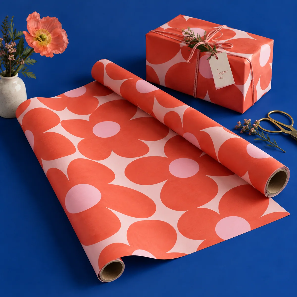 Wrapping paper: original Voqado product visualization; styling and props are illustrative