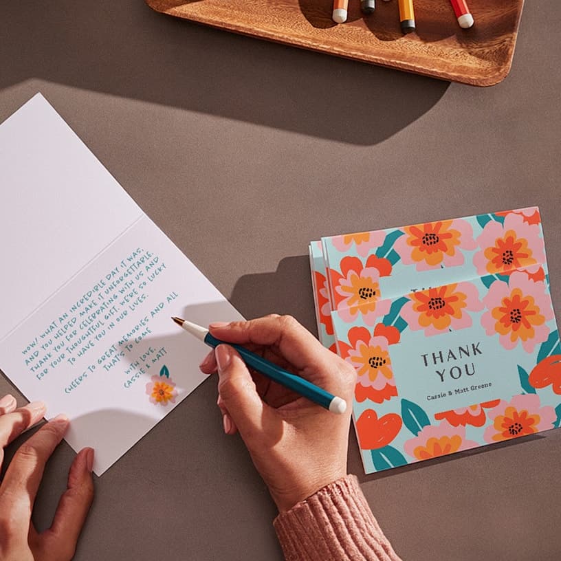 Voqado Thank you cards: A thank you card with citrus graphics and a handwritten note